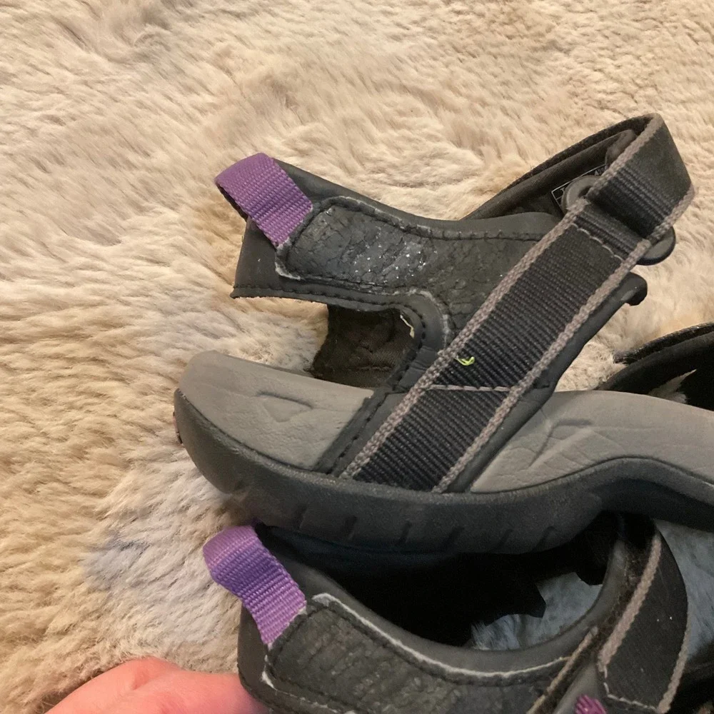 Teva Tierra Sport Sandals Size 8 Black‎ Gray Purple Accent Hiking Water Womens